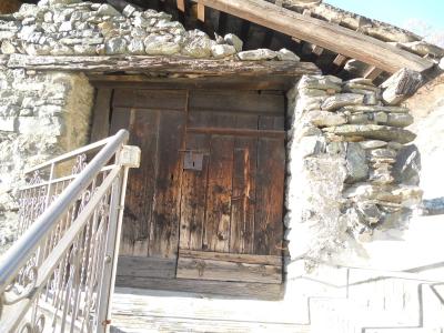 Ristrutturazione con sopraelevazione a Châtillon