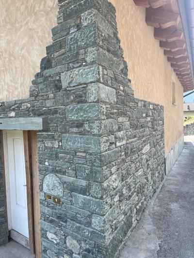 Ristrutturazione con sopraelevazione a Châtillon