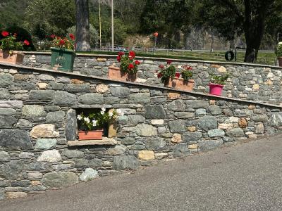 Ristrutturazione di fabbricato con realizzazione di nuova autorimessa nel comune di Montjovet