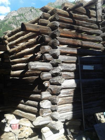Restauro rascard — sottomurazione e consolidamento
